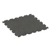 Zwembadrandtegel von WARCO im Farbdesign Donkergrijs Graniet mit den Abmessungen 1000 x 1000 x 18 mm. Produktfoto von Artikel 0300 in der Aufsicht von schräg vorne.