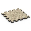 Valdempende puzzeltegel von WARCO im Farbdesign Travertin mit den Abmessungen 46 x 46 × 2,8 cm. Produktfoto von Artikel 6937 in der Aufsicht von schräg vorne.