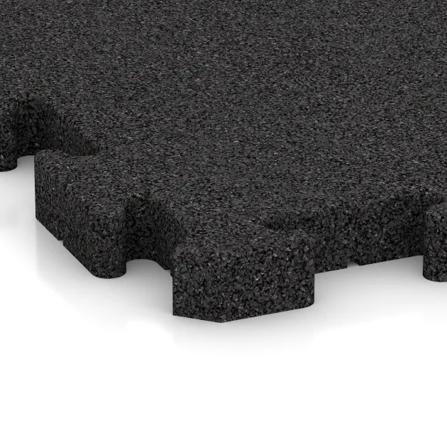 Detailaufnahme der Randausprägung von WARCO-Produkt 3653, Paddockmat, Format 500 x 500 x 40 mm, Farbe Anthraciet.