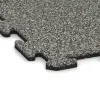 Detailaufnahme der Randausprägung von WARCO-Produkt 0125, Zwembadrandtegel, Format 500 x 500 x 18 mm, Farbe Grijs Graniet.