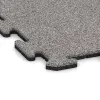 Detailaufnahme der Randausprägung von WARCO-Produkt 4605, Sportvloerplaat HD 1,8 cm, Format 1000 x 1000 x 18 mm, Farbe Grijs Melange.