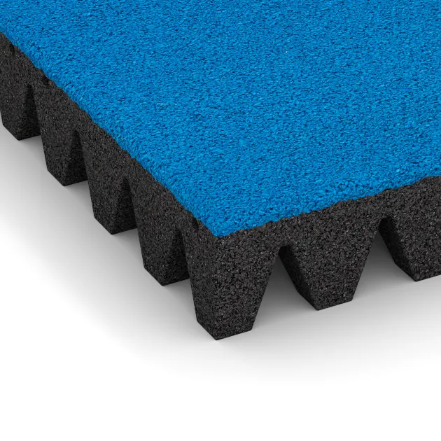 Detailaufnahme der Randausprägung von WARCO-Produkt 5601, Rubber speelplaatstegel 8 cm - EN 1177 ≤ 215 cm, Format 500 x 500 x 80 mm, Farbe Hemelsblauw.