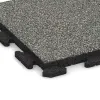 Detailaufnahme der Randausprägung von WARCO-Produkt 1298, Rubberen straattegels Classic, Format 500 x 500 x 40 mm, Farbe Grijs Graniet.