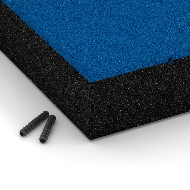 Detailaufnahme der Randausprägung von WARCO-Produkt 6280, Rubberen speelplaatstegel – 300 cm, Format 50 x 50 x 11 cm, Farbe Hemelsblauw.