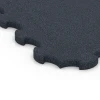 Detailaufnahme der Randausprägung von WARCO-Produkt 6391, Stallmatte Puzzle, Format 102,5 x 102,5 x 3 cm | 1,05 m², Farbe Antraciet.