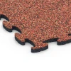 Detailaufnahme der Randausprägung von WARCO-Produkt 6800, Agility vloer hondensport, Format 44,6 x 44,6 x 1,8 cm, Farbe Etna.