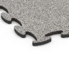 Detailaufnahme der Randausprägung von WARCO-Produkt 6887, Fitness Max vloersysteem, Format 98 x 98 x 2,8 cm, Farbe Grijs graniet.