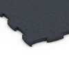 Detailaufnahme der Randausprägung von WARCO-Produkt 6963, Fitness Premium sportvloer, Format 99 x 99 x 2,8 cm, Farbe Antraciet.