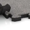Großaufnahme vom Verbindungssystem von WARCO-Boden 4545 - Buiten vlondertegel im Farbdesign Grijs Melange. Abmessungen 500 x 500 x 40 mm.