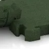 Großaufnahme vom Verbindungssystem von WARCO-Boden 3188 - Rubberen straattegels im Farbdesign Grasgroen. Abmessungen 500 x 500 x 60 mm.