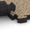 Großaufnahme vom Verbindungssystem von WARCO-Boden 3064 - Rubberen straattegels im Farbdesign Travertin. Abmessungen 500 x 500 x 50 mm.