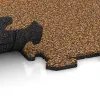 Großaufnahme vom Verbindungssystem von WARCO-Boden 0304 - Zwembadrandtegel im Farbdesign Terra Cotta. Abmessungen 1000 x 1000 x 18 mm.