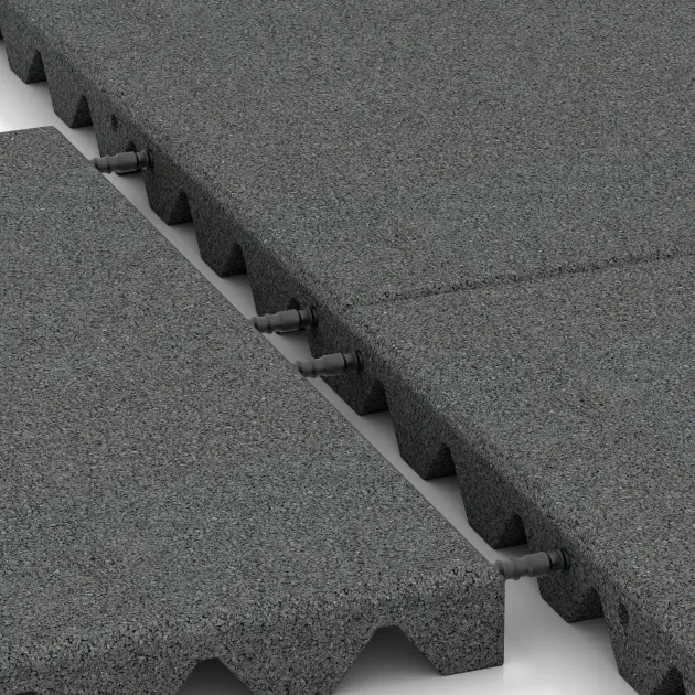 Großaufnahme vom Verbindungssystem von WARCO-Boden 3986 - Hondenligmat im Farbdesign Leigrijs. Abmessungen 500 x 500 x 40 mm.