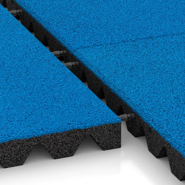 Großaufnahme vom Verbindungssystem von WARCO-Boden 5532 - Rubber speelplaatstegel 4,5 cm - EN 1177 ≤ 135 cm im Farbdesign Hemelsblauw. Abmessungen 500 x 500 x 45 mm.