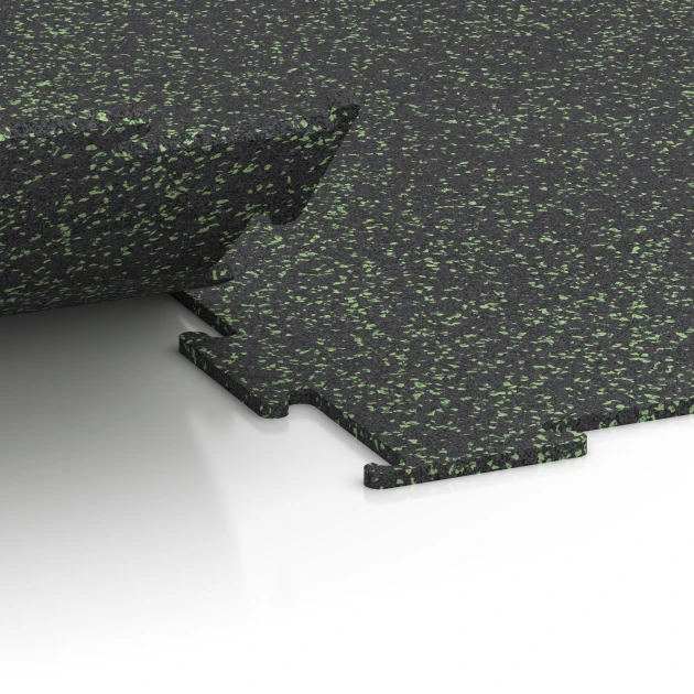 Großaufnahme vom Verbindungssystem von WARCO-Boden 6459 - Fitnessvloer Compact im Farbdesign Licht Groen Gespikkeld. Abmessungen 50 × 50 × 0,8 cm.