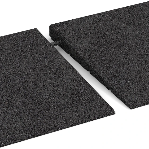 Großaufnahme vom Verbindungssystem von WARCO-Boden 2348 - Drempelhulp 75 cm im Farbdesign Antraciet. Abmessungen 750 x 300 x 30/8 mm.