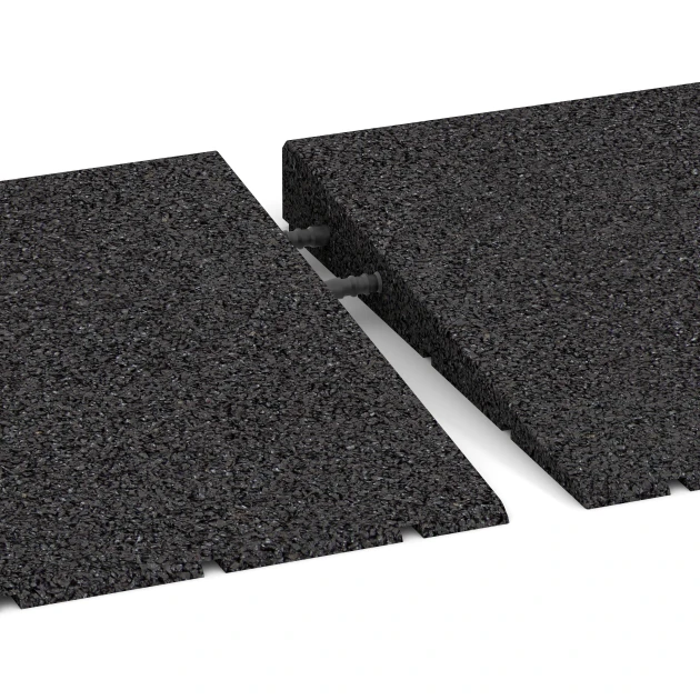 Großaufnahme vom Verbindungssystem von WARCO-Boden 2428 - Drempelhulp 75 cm im Farbdesign Antraciet. Abmessungen 75 x 30 cm | 8 < 40 mm.