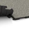 Großaufnahme vom Verbindungssystem von WARCO-Boden 1600 - Fitnessvloer Rubber Tegels Classic im Farbdesign Lichtgrijs Graniet. Abmessungen 1000 x 1000 x 30 mm.