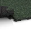 Großaufnahme vom Verbindungssystem von WARCO-Boden 1601 - Fitnessvloer Rubber Tegels Classic im Farbdesign Engels Gras. Abmessungen 1000 x 1000 x 30 mm.