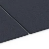Großaufnahme vom Verbindungssystem von WARCO-Boden 6176 - Fitness Performance Elite Trainingsvloer im Farbdesign Antraciet. Abmessungen 100 × 100 × 2 cm.