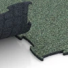 Großaufnahme vom Verbindungssystem von WARCO-Boden 6807 - Agility vloer hondensport im Farbdesign Engels gazon. Abmessungen 97,1 x 97,1 × 1,8 cm.
