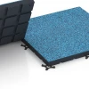 Großaufnahme vom Verbindungssystem von WARCO-Boden 7148 - Fitnessvloer voor buiten im Farbdesign Atlantische Oceaan. Abmessungen 60 x 60 x 4 cm | 0,36 m².