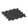 Aufsicht auf die Unterseite, also die Bodenseite von WARCO-Formteil 3765 - Fitness Performance Elite Trainingsvloer im Format 50 x 50 x 1 cm | 0,25 m².