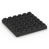 Aufsicht auf die Unterseite, also die Bodenseite von WARCO-Formteil 6446 - Rubberen speelplaatstegel – 210 cm im Format 50 x 50 x 7 cm.