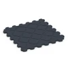Aufsicht auf die Unterseite, also die Bodenseite von WARCO-Formteil 6391 - Stallmatte Puzzle im Format 102,5 x 102,5 x 3 cm | 1,05 m².
