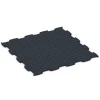 Aufsicht auf die Unterseite, also die Bodenseite von WARCO-Formteil 6968 - Fitness Premium studiovloer im Format 99 x 99 x 1,8 cm.