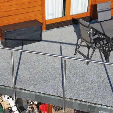 WARCO maakt diverse grijs tinten tegels, van licht tot donker monochrome tot polychrome er is een grijs tint. Uiteraard ook diverse andere kleuren.